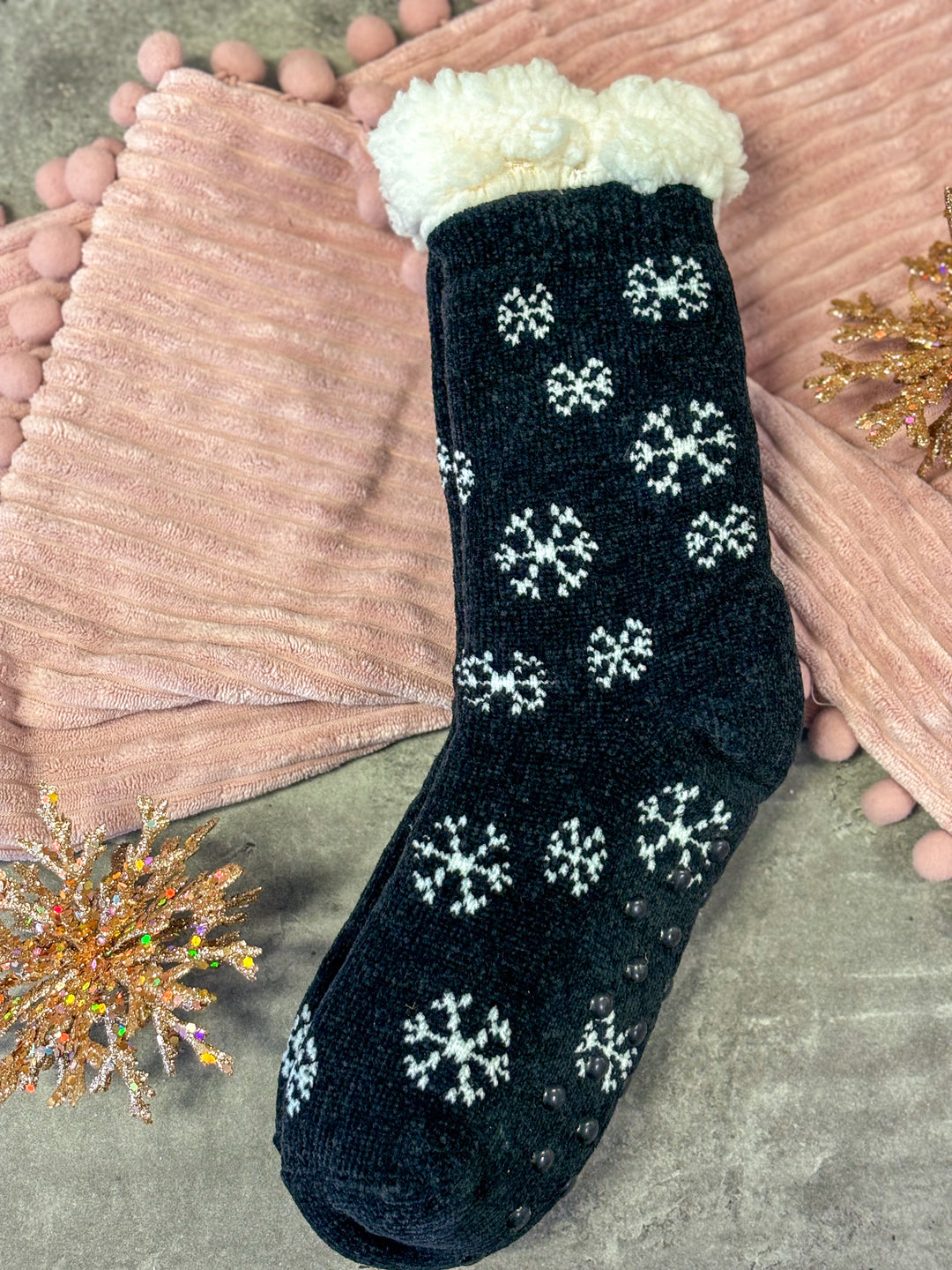 Christmas Snowflakes Fuzzy Socks