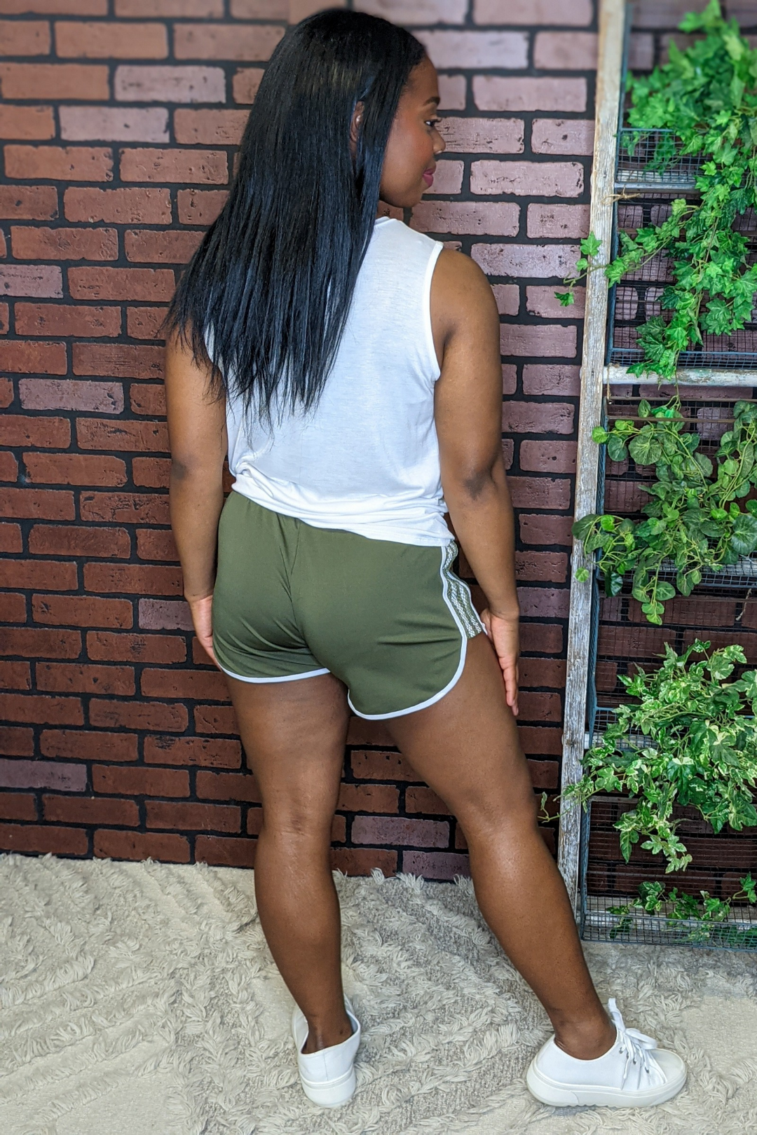 Basic Athletic Shorts - Olive