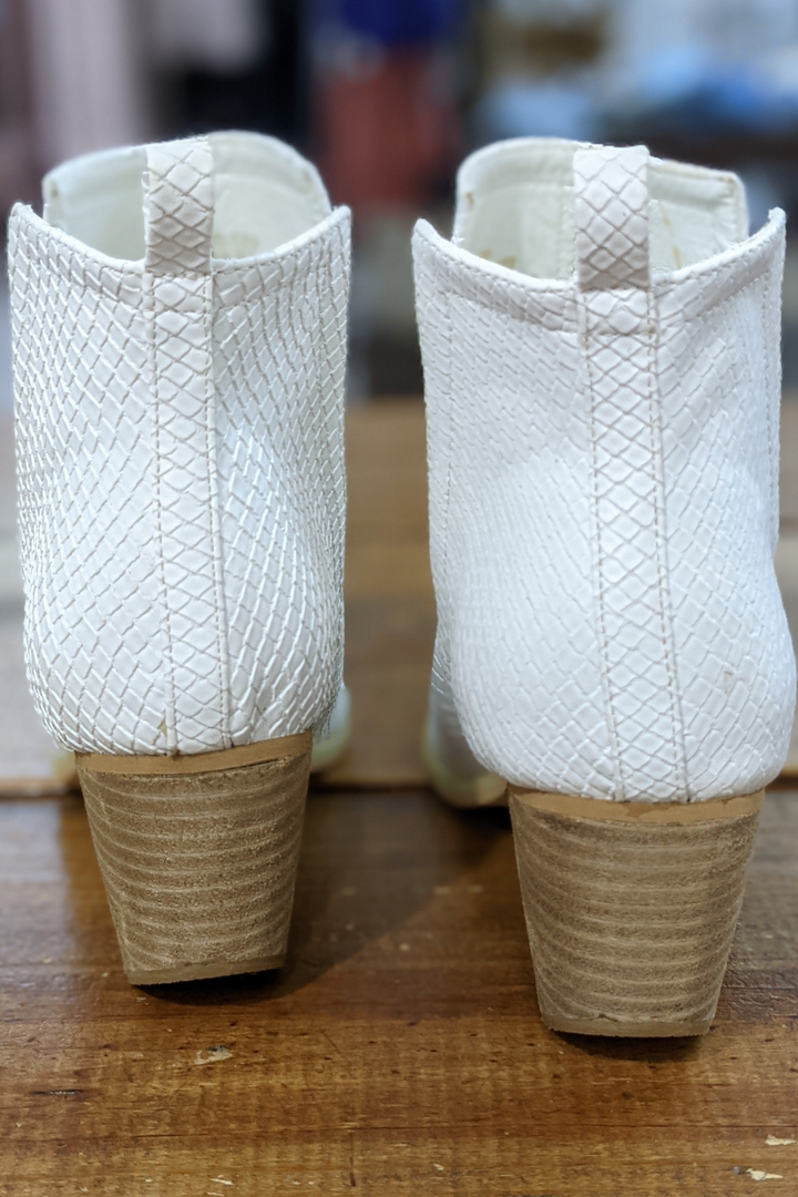 Lola Snake Skin White Booties